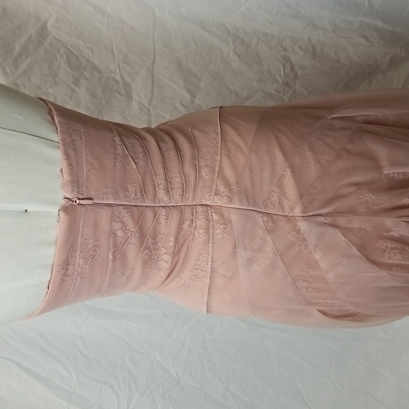 BCBGMaxAzria Strapless Convertible Lace Dress Evening Gown Size 0 NWT - Picture 6 of 10